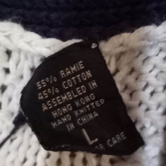 EUC Vintage Structure Handknitted Sweater Size Large - Picture 4 of 7